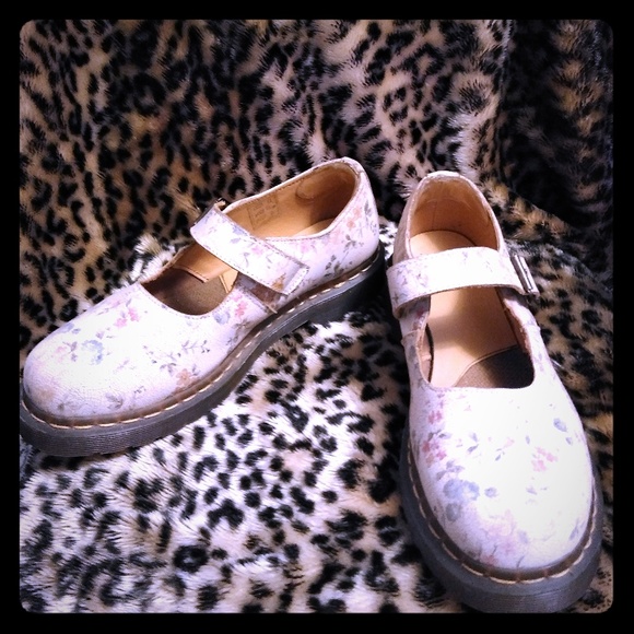 cream colored doc martens